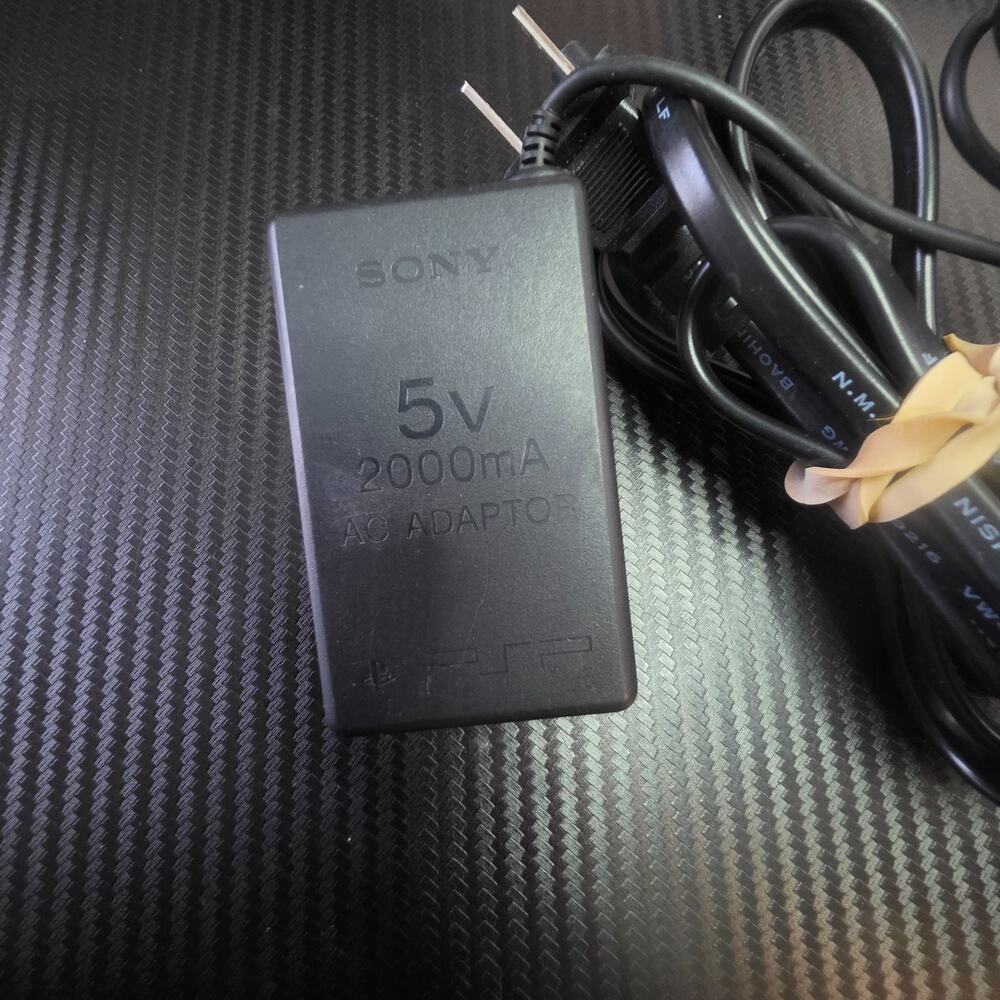 Genuine OEM Sony PSP-100 AC Adapter PSP 1000, 2000 & 3000 Wall Charger TESTED